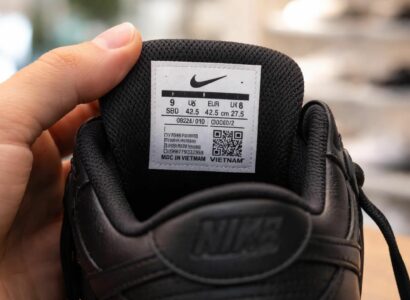 découvrez comment lire et comprendre l'étiquette de vos chaussures nike pour vérifier facilement leur taille et choisir le bon ajustement.