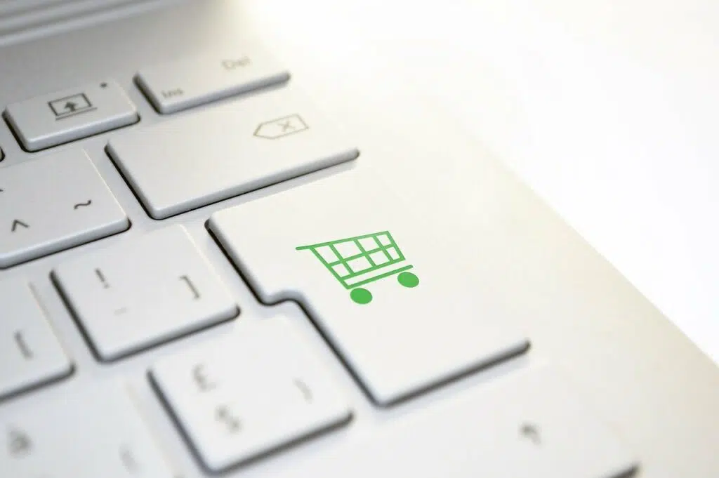Dropshipping