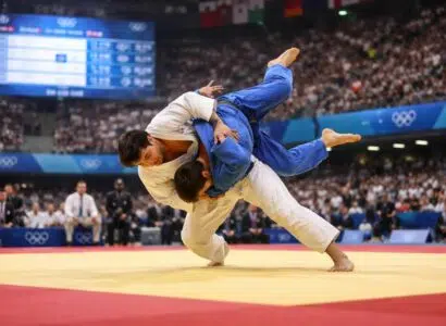 découvrez le calendrier complet et les résultats du judo aux jeux olympiques, avec un focus sur les enjeux majeurs et les attentes des compétitions.