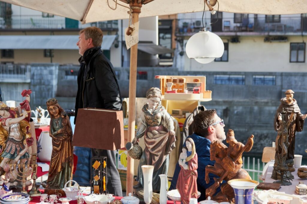 Vide grenier et brocante