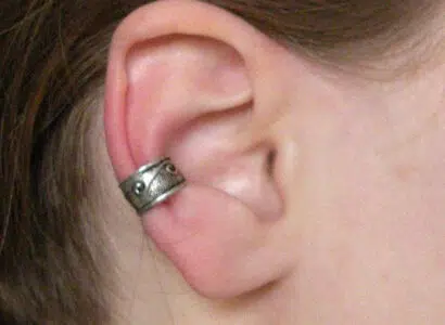 bague d’oreille