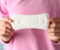Choisir la meilleure protection menstruelle pour une adolescente
