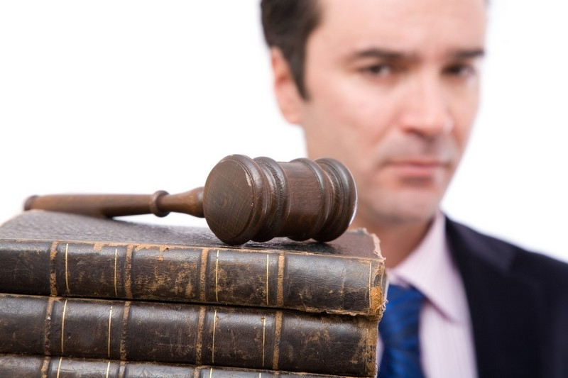 Comment chercher un excellent avocat et choisir le bon avocat
