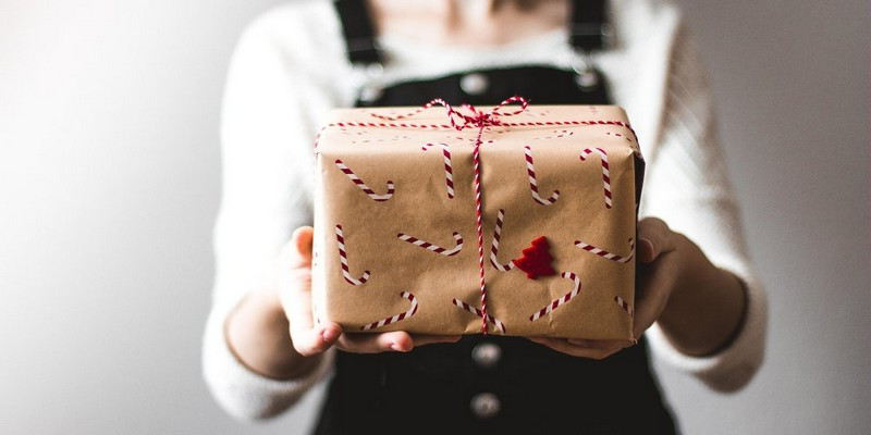 Emballer des cadeaux sans papier