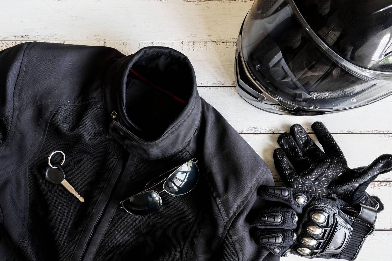 équipements de moto blouson gant casque