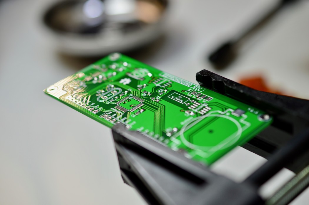 fabrication de cartes électroniques