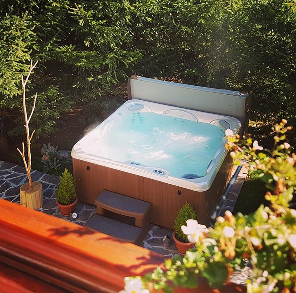 jacuzzi extérieur