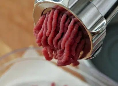 Le hachoir à viande professionnel, l’équipement incontournable du restaurateur