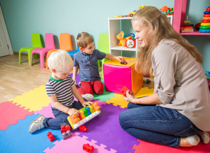 métiers garde d’enfants