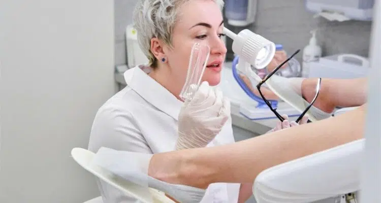 speculum gynecologique