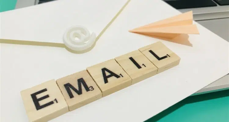 support client par email