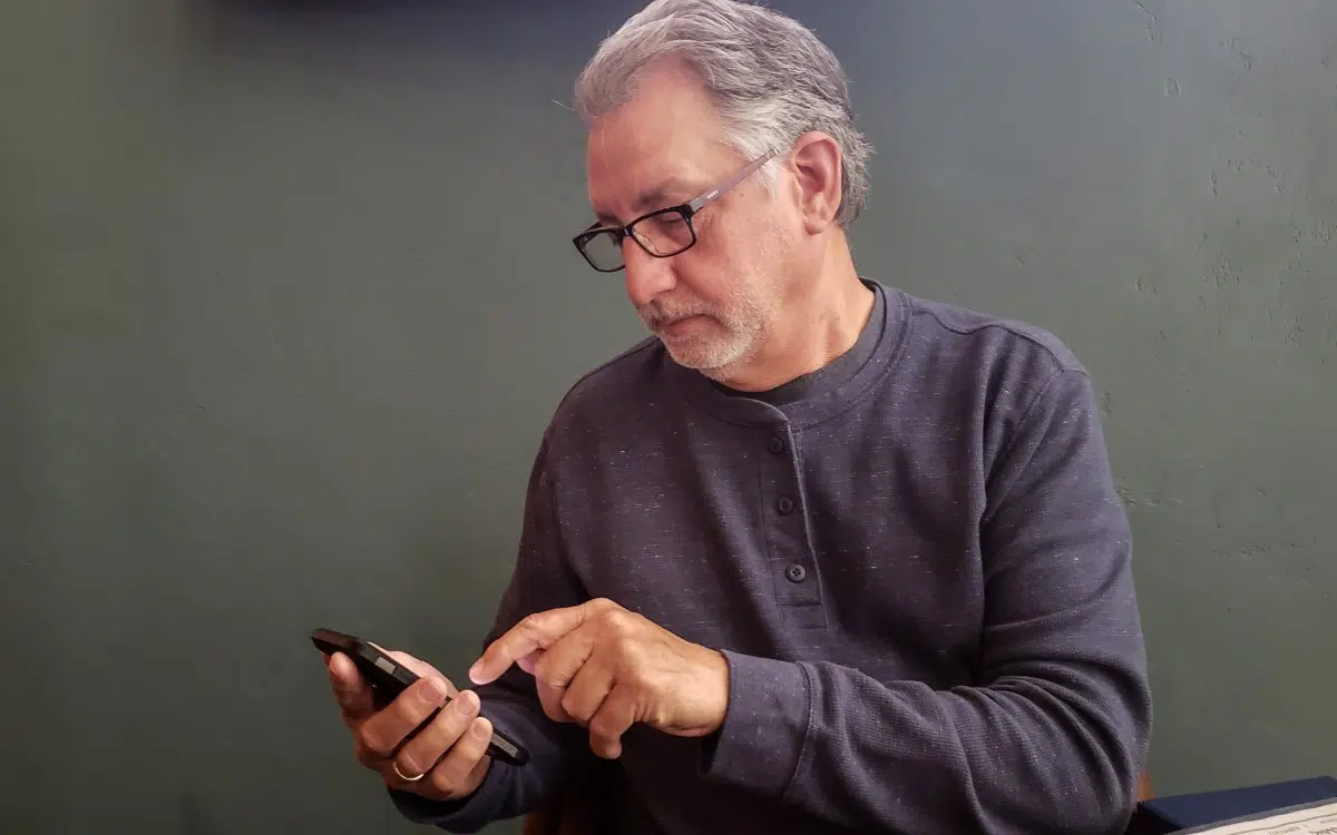téléphone est sur écoute