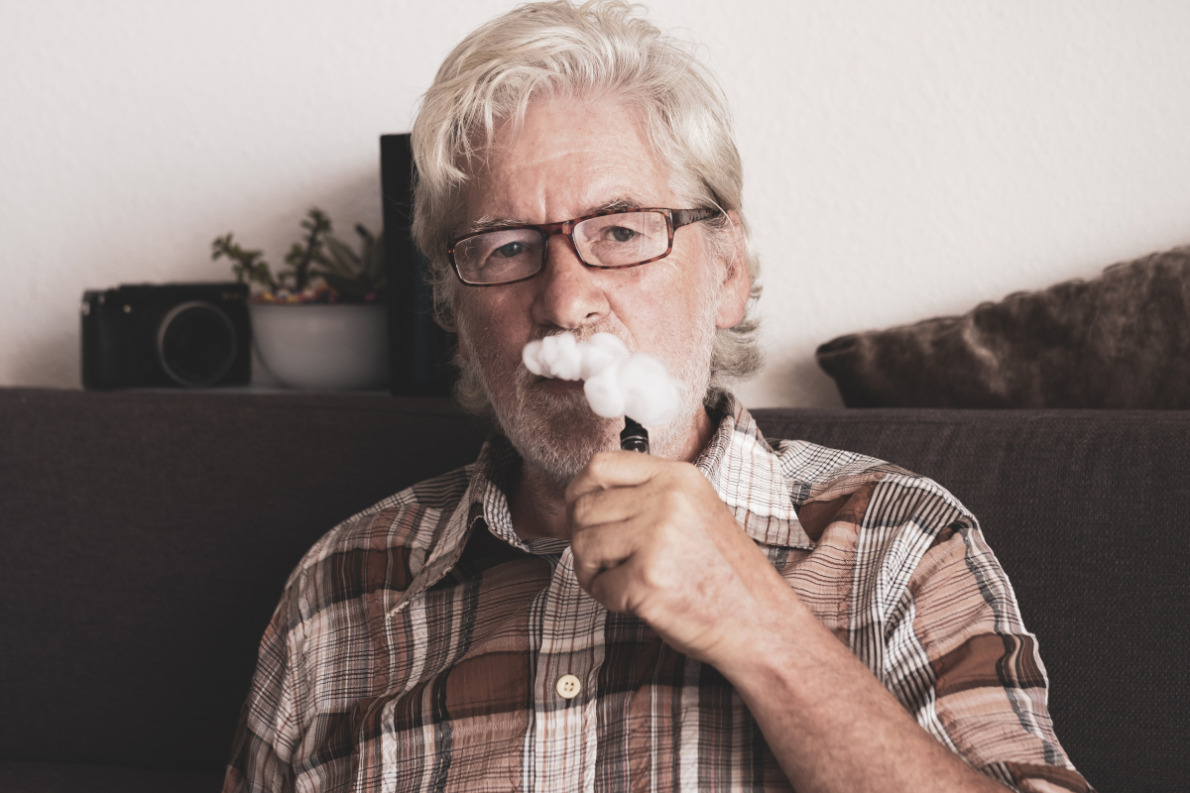 vieux fumeur
